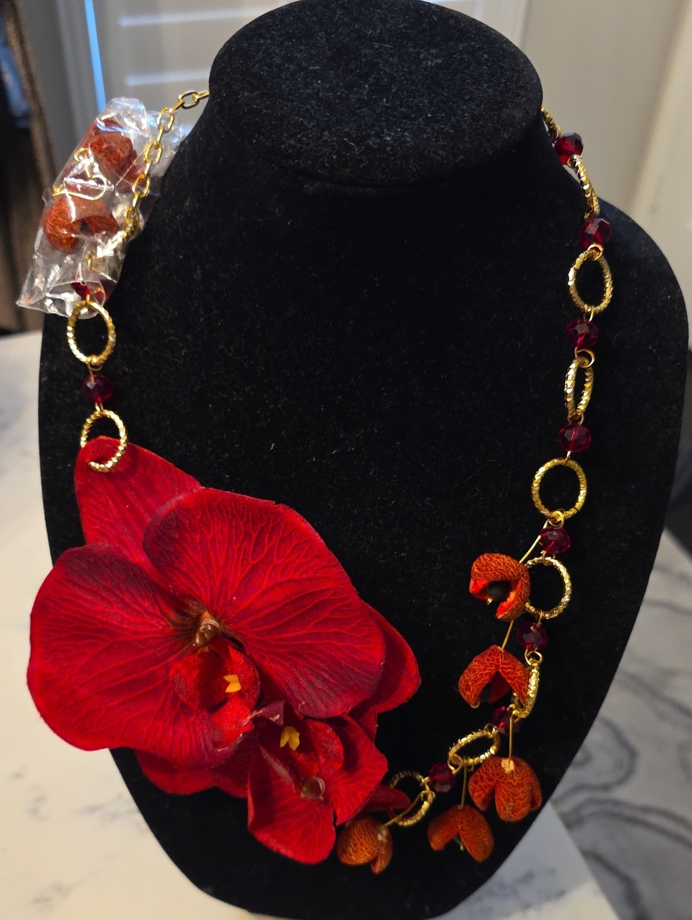 Red Floral Statement Necklace - Women Jewelry
